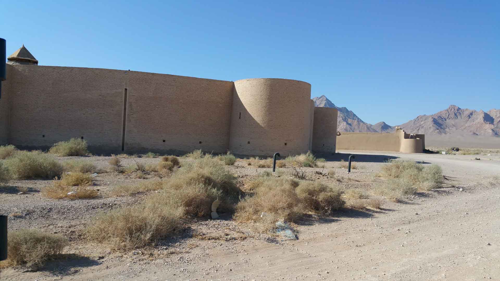 Caravanserai Zeinoddin 4