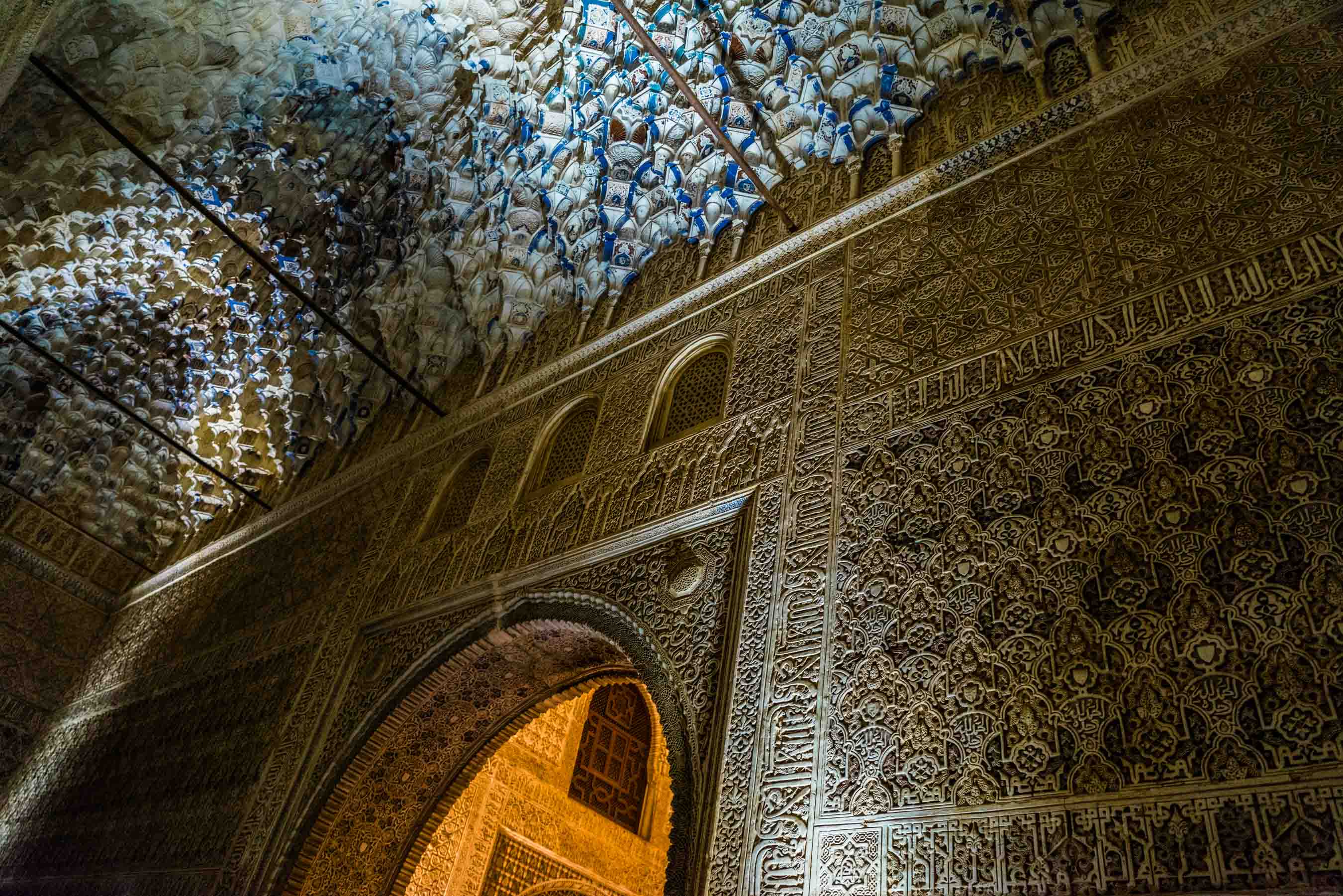 Granada Alhambra - by night - details