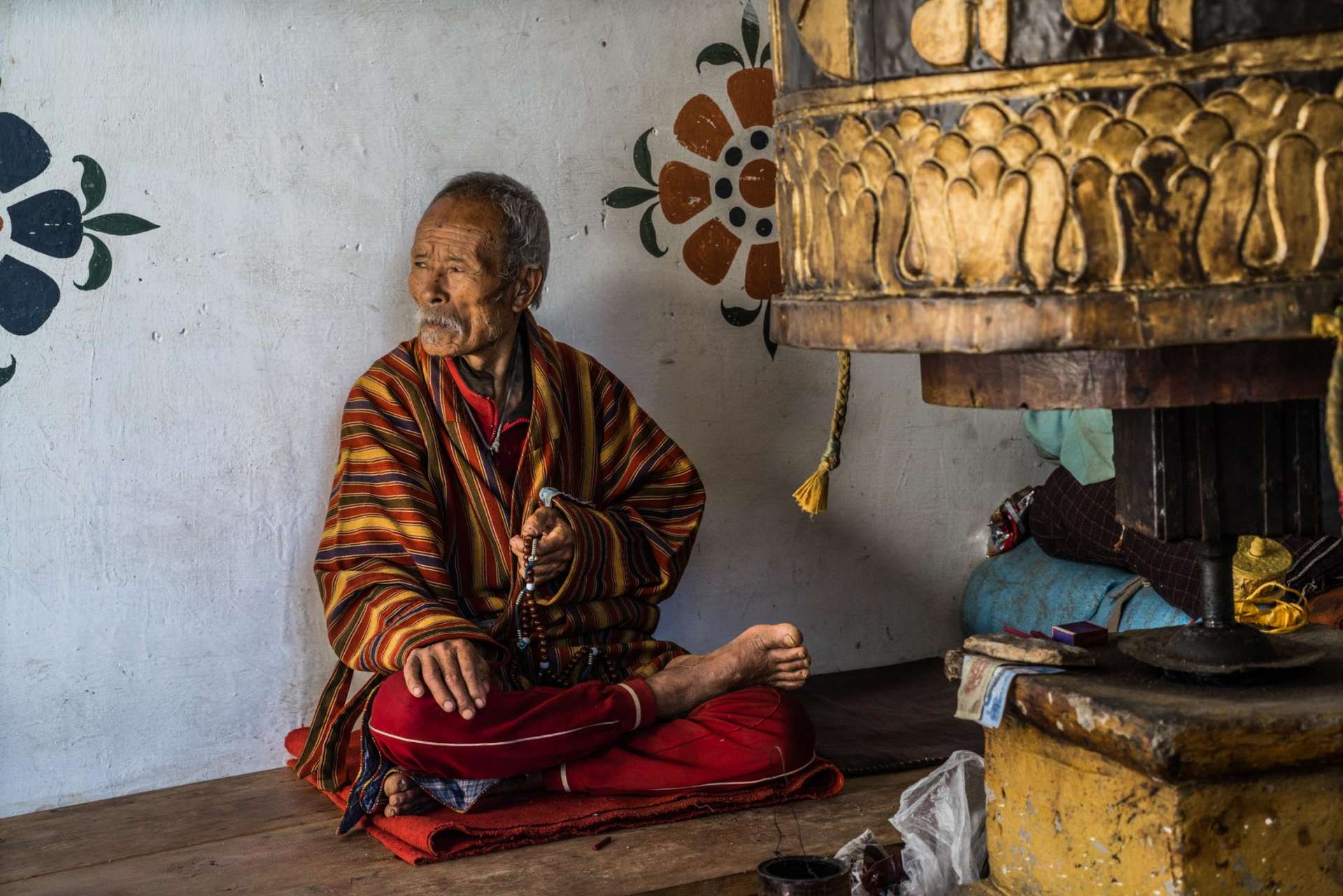 buddhist monk Bhutan Pescart Enrico Pescantini