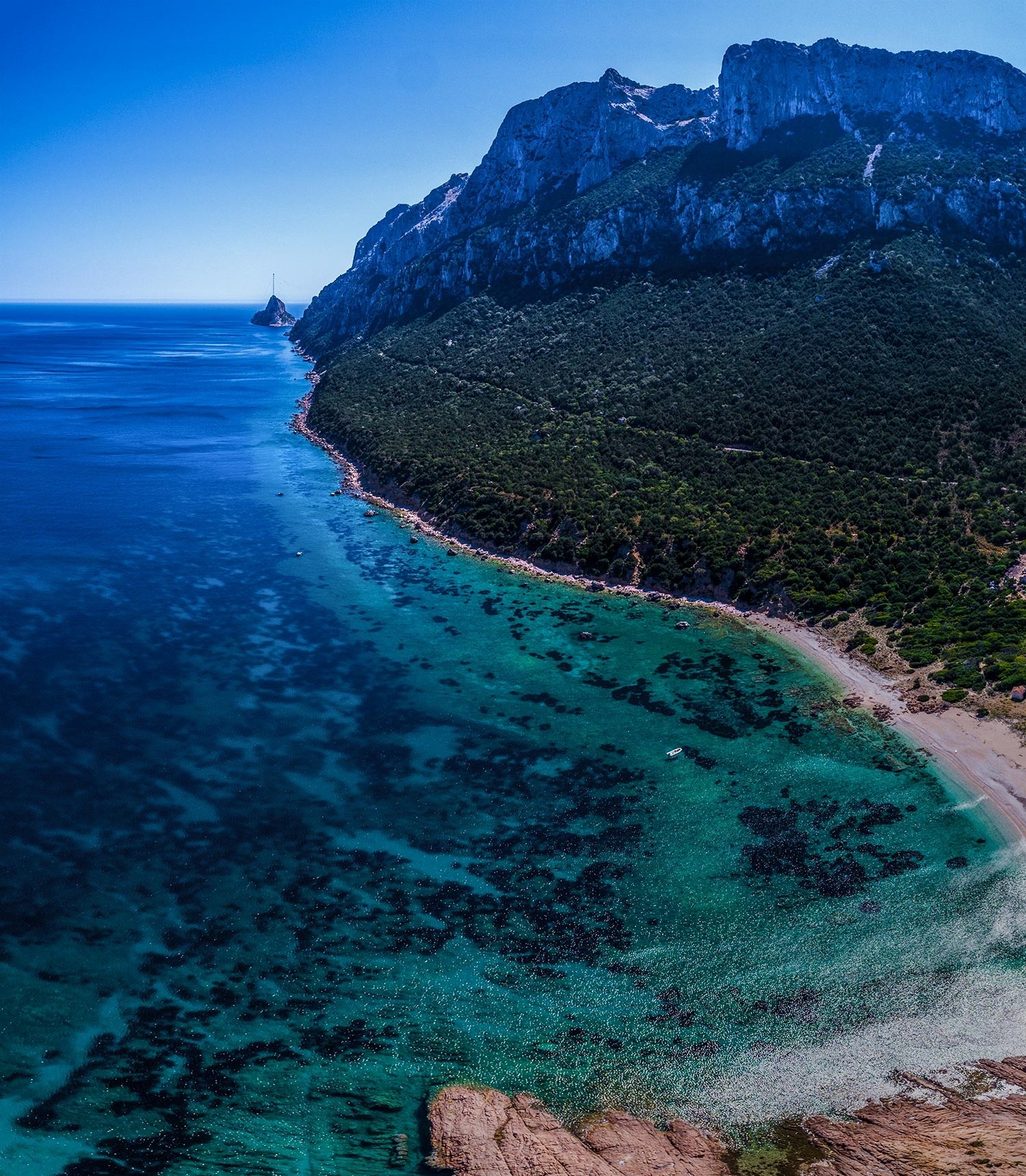 Isola Tavolara 2 Sardinia Sardinia Aerial Photography drone Enrico Pescantini