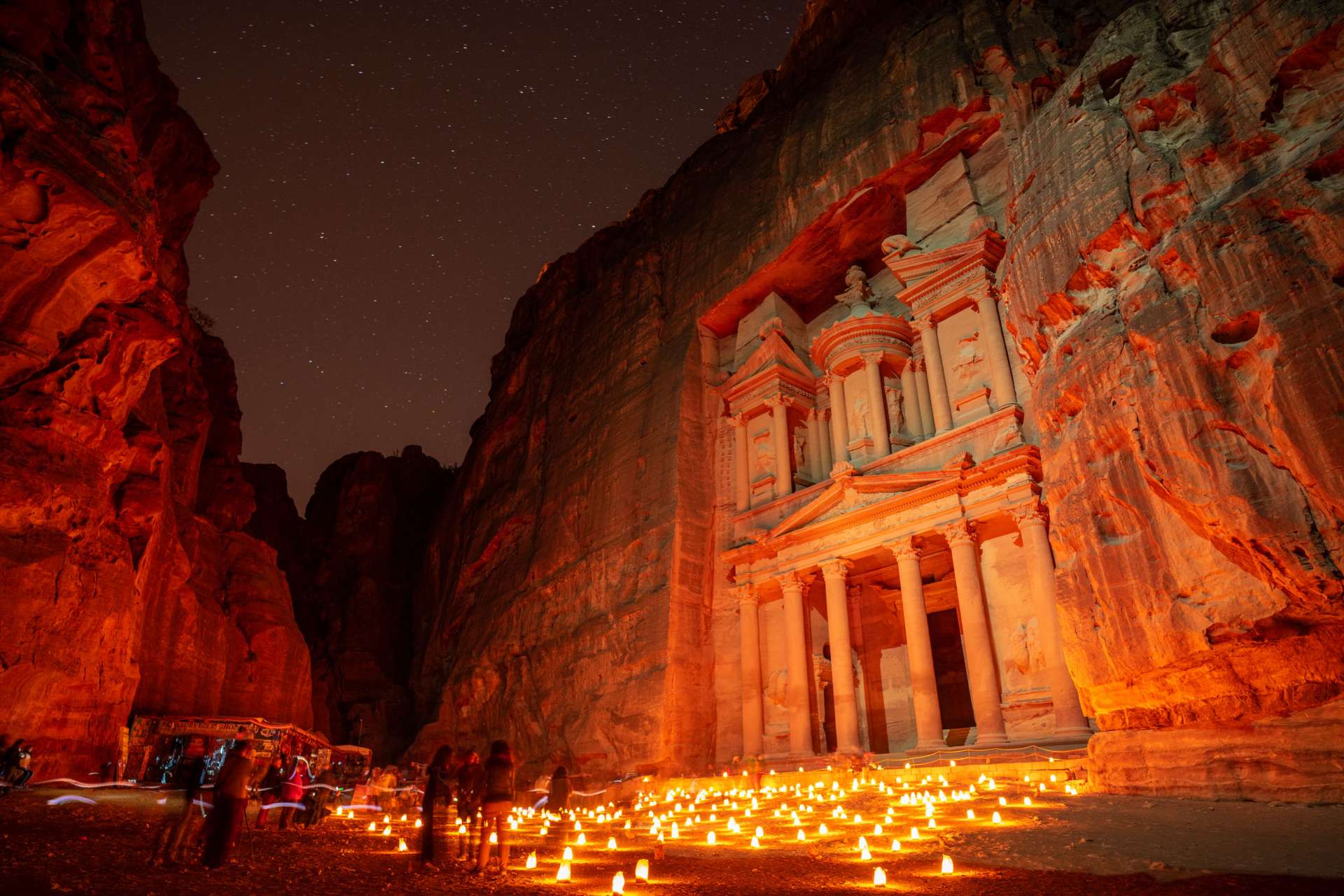 Petra by CandleLight Enrico Pescantini