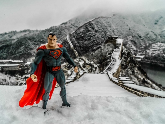 A Red Superhero in North Korea Enrico Pescantini Grande Muraglia Cinese superman in north korea