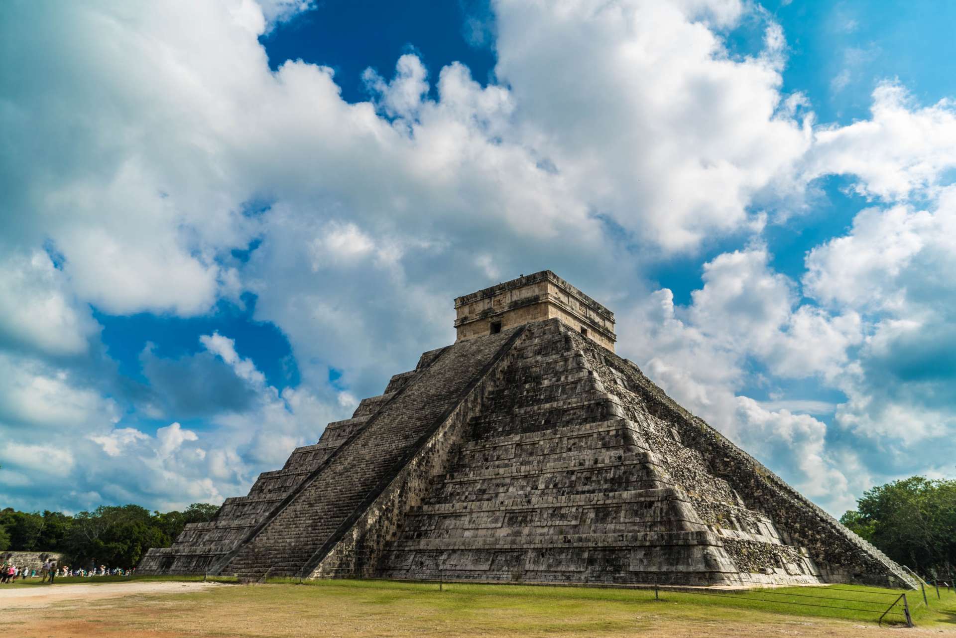 El Castillo Temple of Kukulcan Chichen Itza Yucatan Mexico