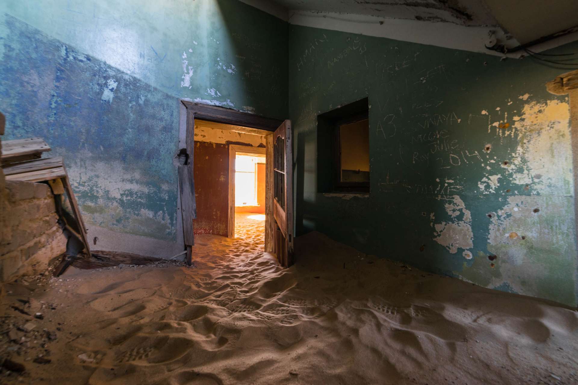 Namib Ghost Town of Kolmanskop Enrico Pescantini 3