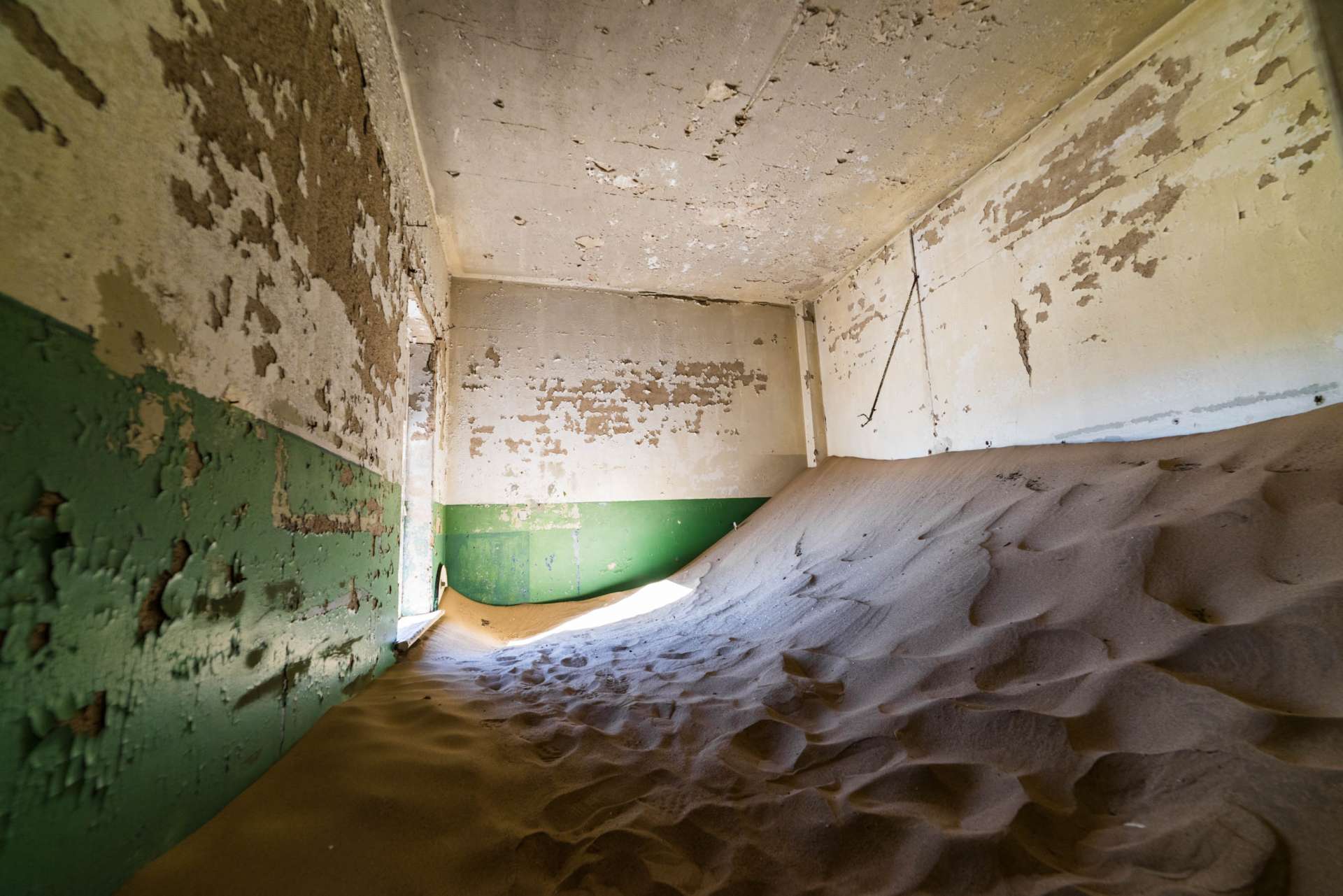 Namib Ghost Town of Kolmanskop Enrico Pescantini 4