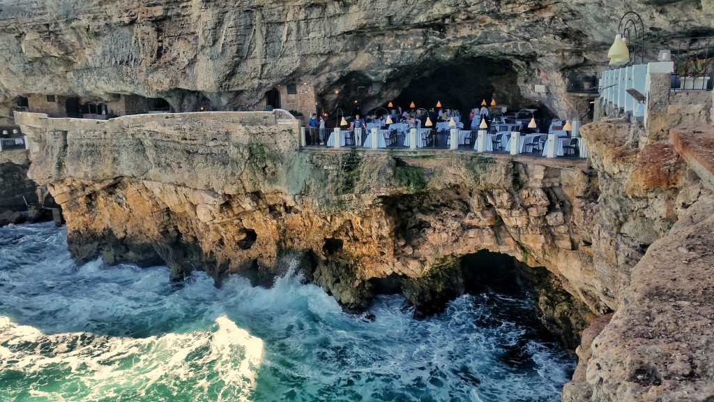 Best of Puglia: Grotta Palazzese Polignano a Mare