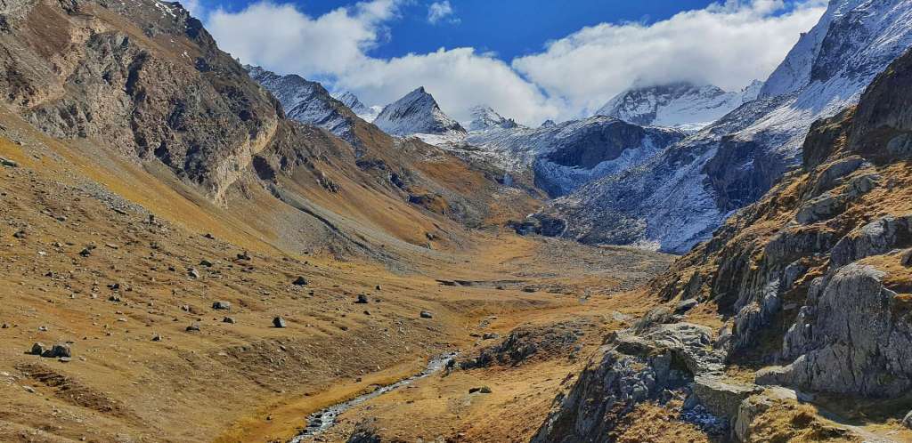 gran paradiso national park valsavarenche landscape