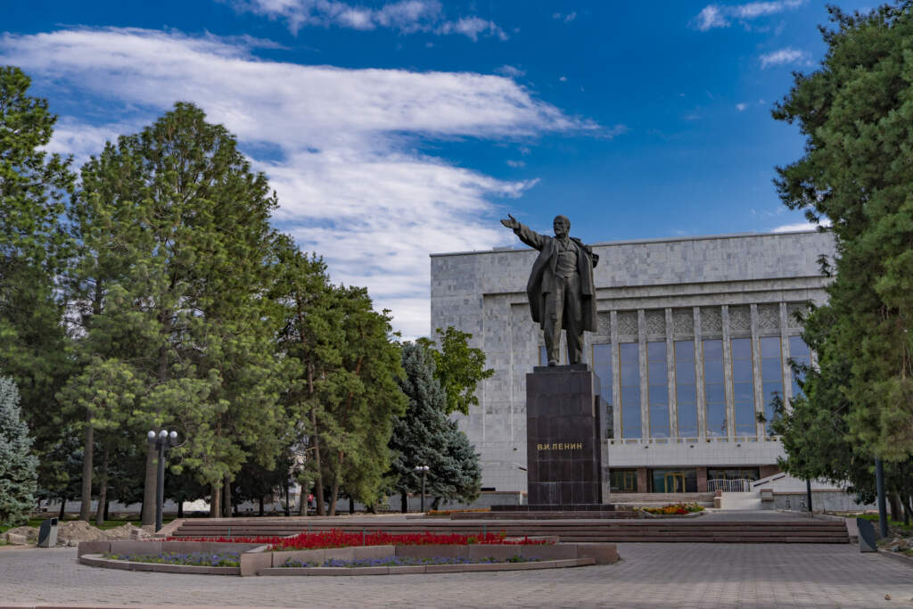 Bishkek Lenin Statue Kyrgyzstan
